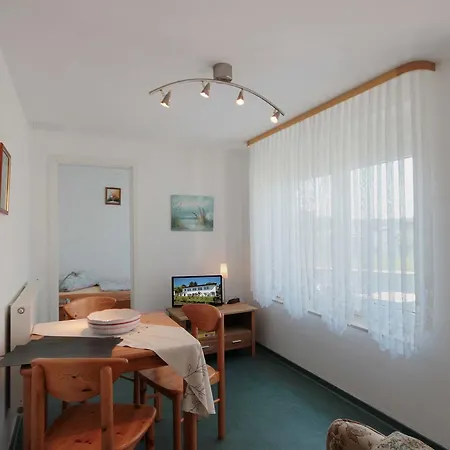 Rosenhof By Rujana Appartement